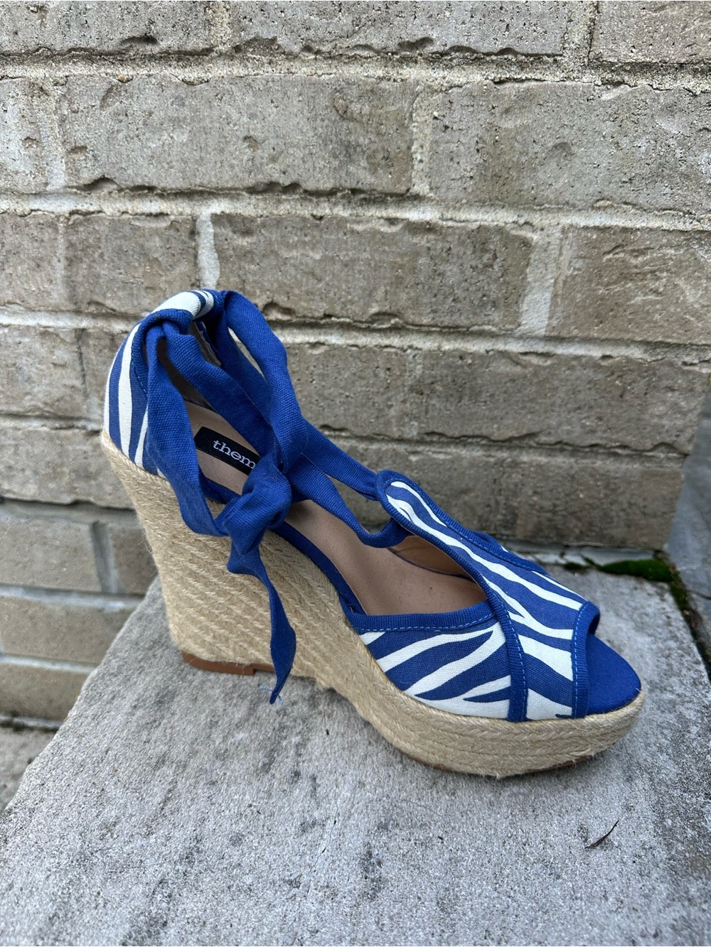 Theme Wedges